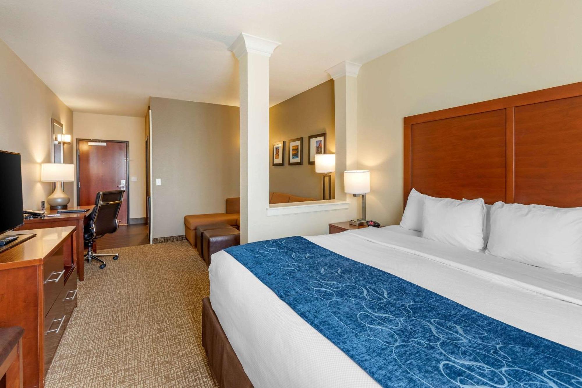 Comfort Suites Near Denver Downtown Екстер'єр фото