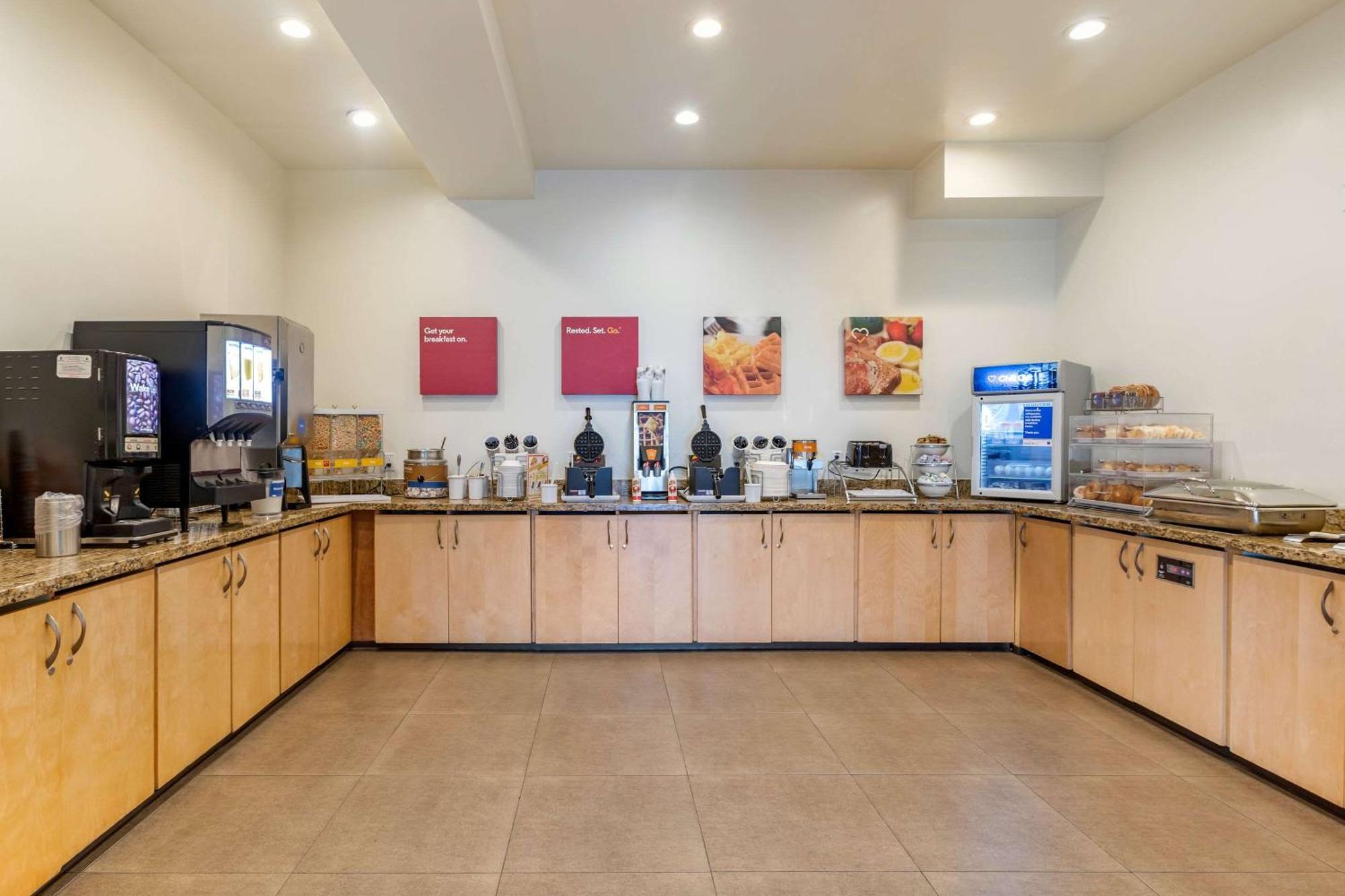 Comfort Suites Near Denver Downtown Екстер'єр фото