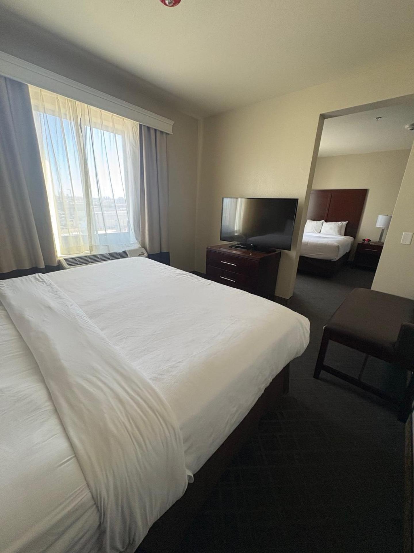 Comfort Suites Near Denver Downtown Екстер'єр фото